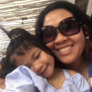 Meet your Posher, Thea